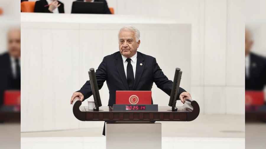 BECAN�DAN DEPREM UYARISI: �DEPREM R�SK� TA�IYAN �LLERDE E�G�D�M ���NDE �ALI�ILMALI�