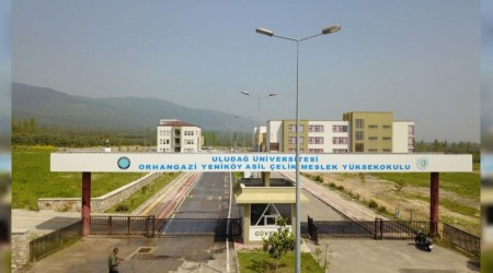 Orhangazi MYO'da yemek 35 TL, ay 20 TL. 