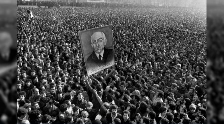 CIA destekli 1953 darbesiyle gelen diktat�rl�k