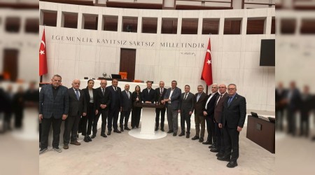 EMEKL�LER �KT�DAR Y�Z�NDEN CAN �EK���YOR