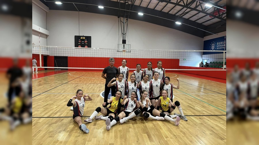 Orhangazi Voleybol Frtnas: Namalup Yar Finalde!